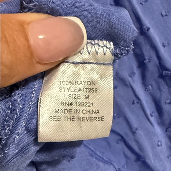 Signature8 Periwinkle Embroidered Textured Blue Cropped Blouse - Medium - Picture 4 of 6